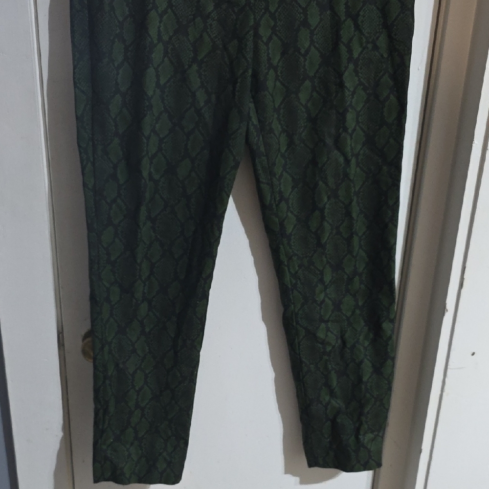 Green Patterned Men's Pants - Picture 2 of 4